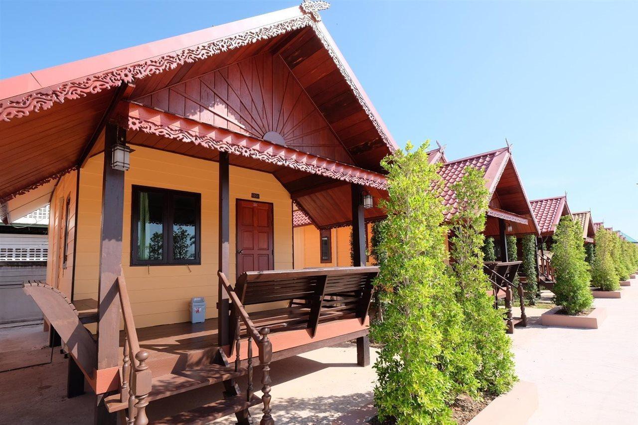 Prakaithong Hotel Amphoe Sawang Daen Din Zewnętrze zdjęcie