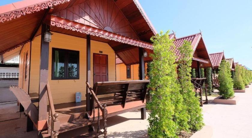Prakaithong Hotel Amphoe Sawang Daen Din Zewnętrze zdjęcie